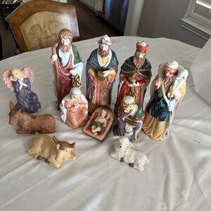 Nativity Set of 11